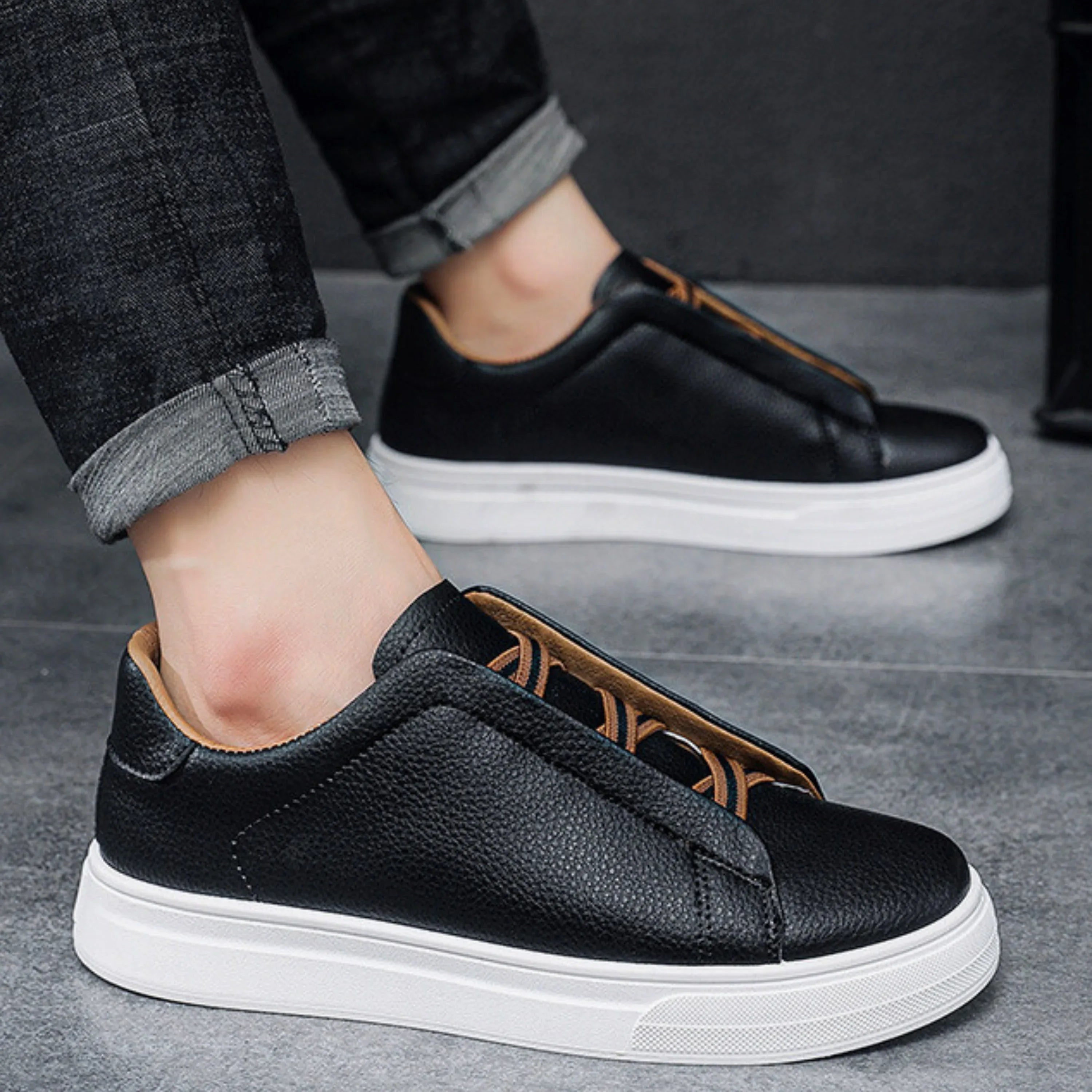 WISEMERE | SLIP-ON SNEAKERS FOR MEN