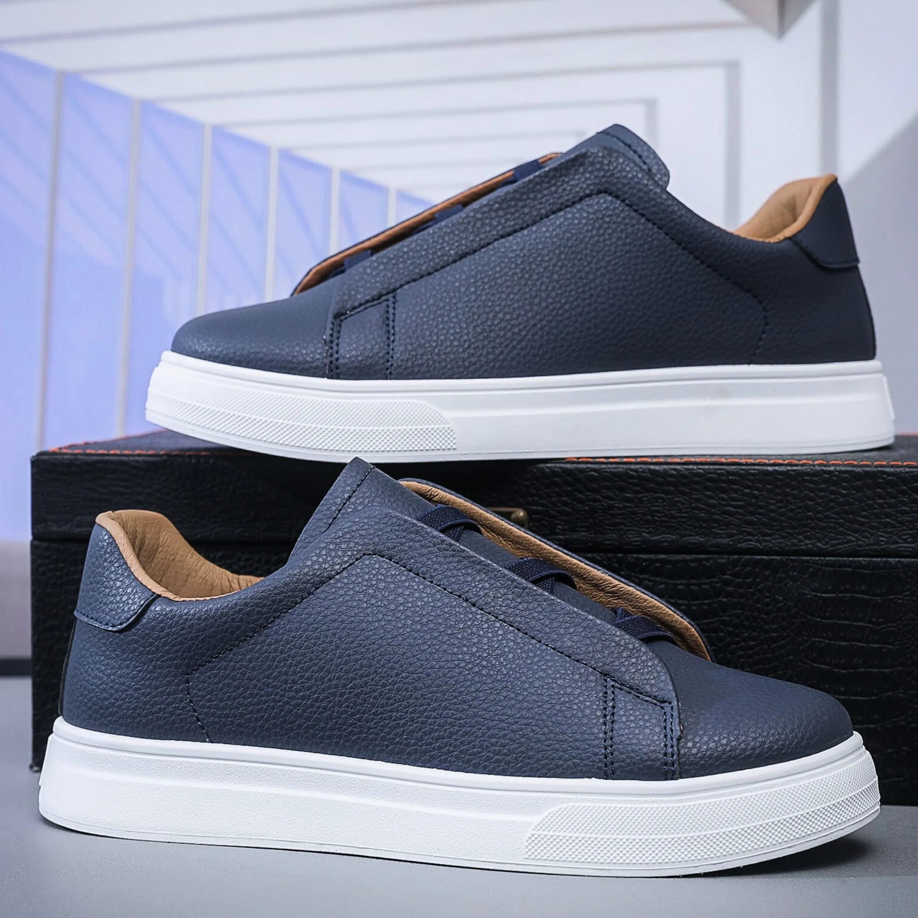 WISEMERE | SLIP-ON SNEAKERS FOR MEN