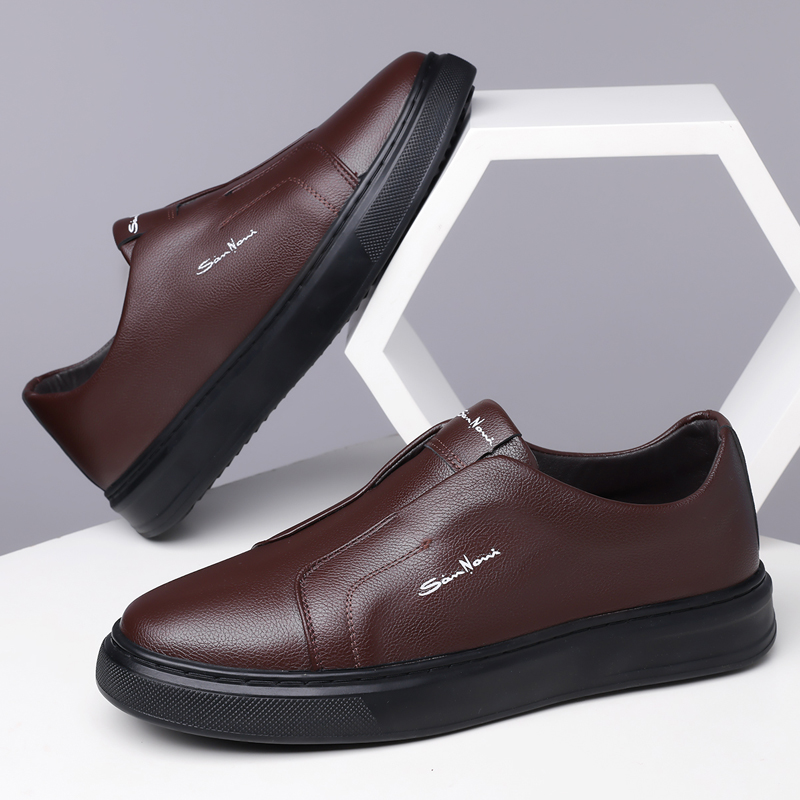 WISEMERE | ELEGANT SLIP-ON SNEAKERS FOR MEN