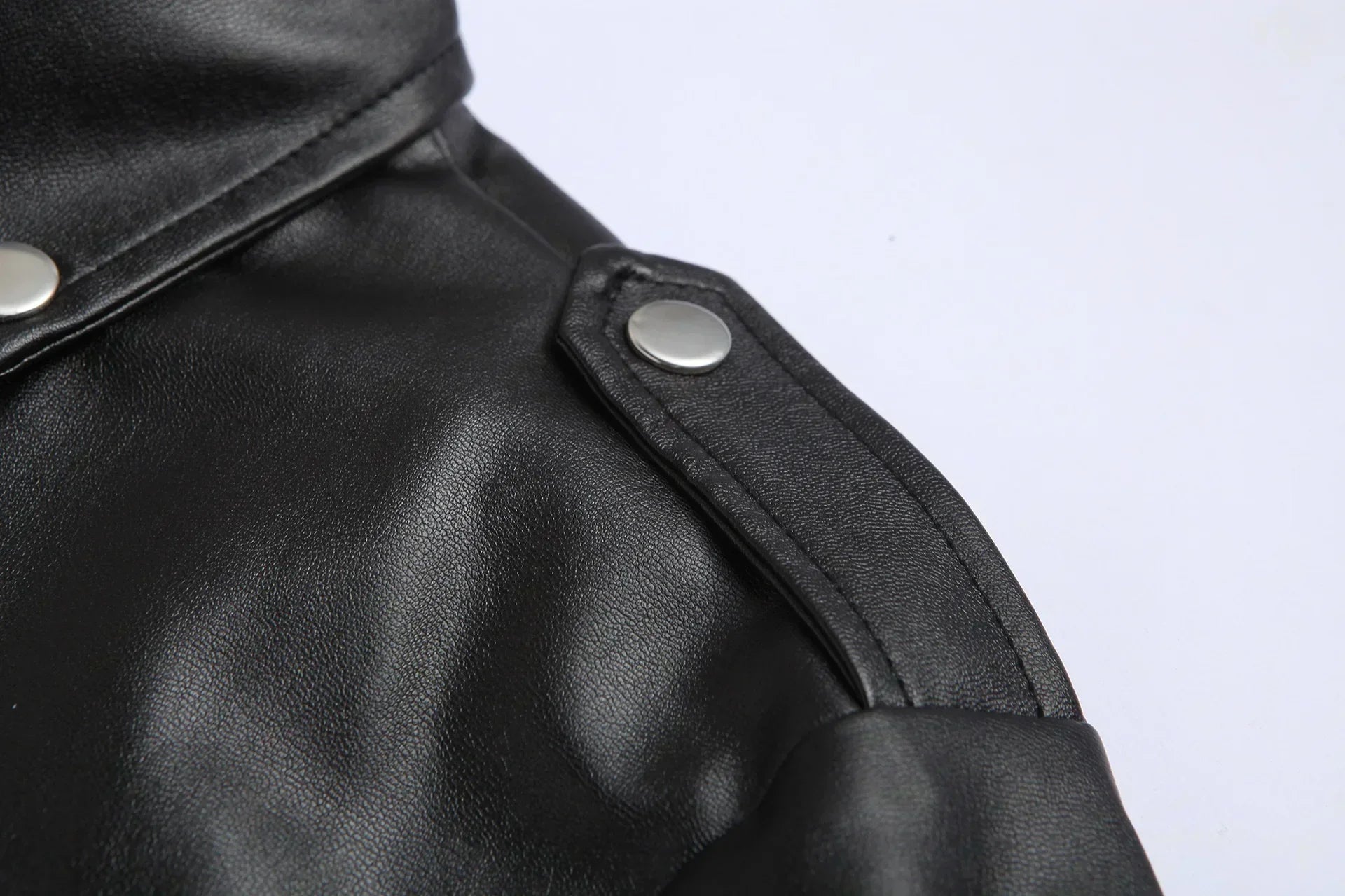 WISEMERE | CLASSIC MEN'S LEATHER JACKET