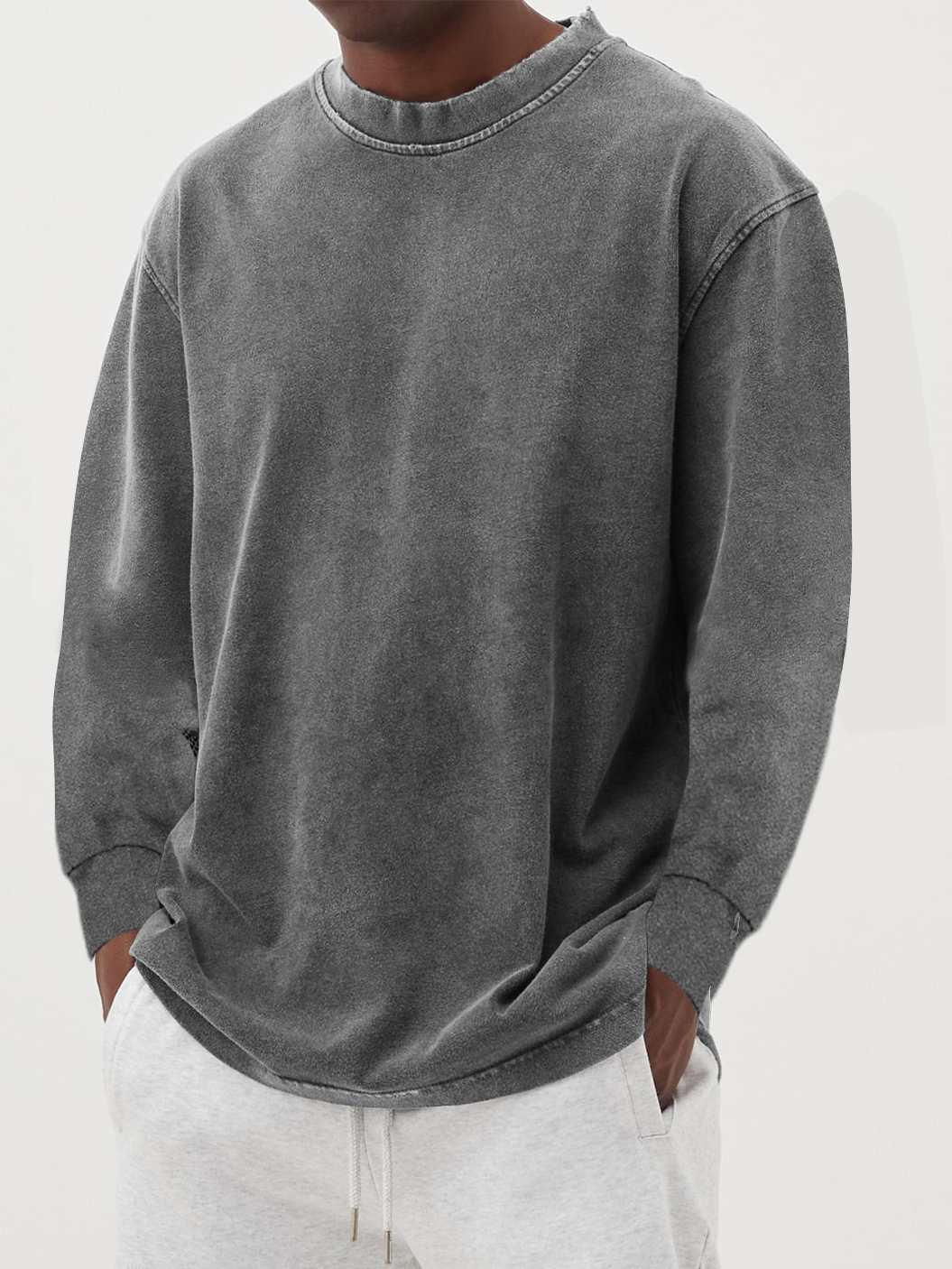 AVANOAH | SIMPLE LONG-SLEEVED T-SHIRT