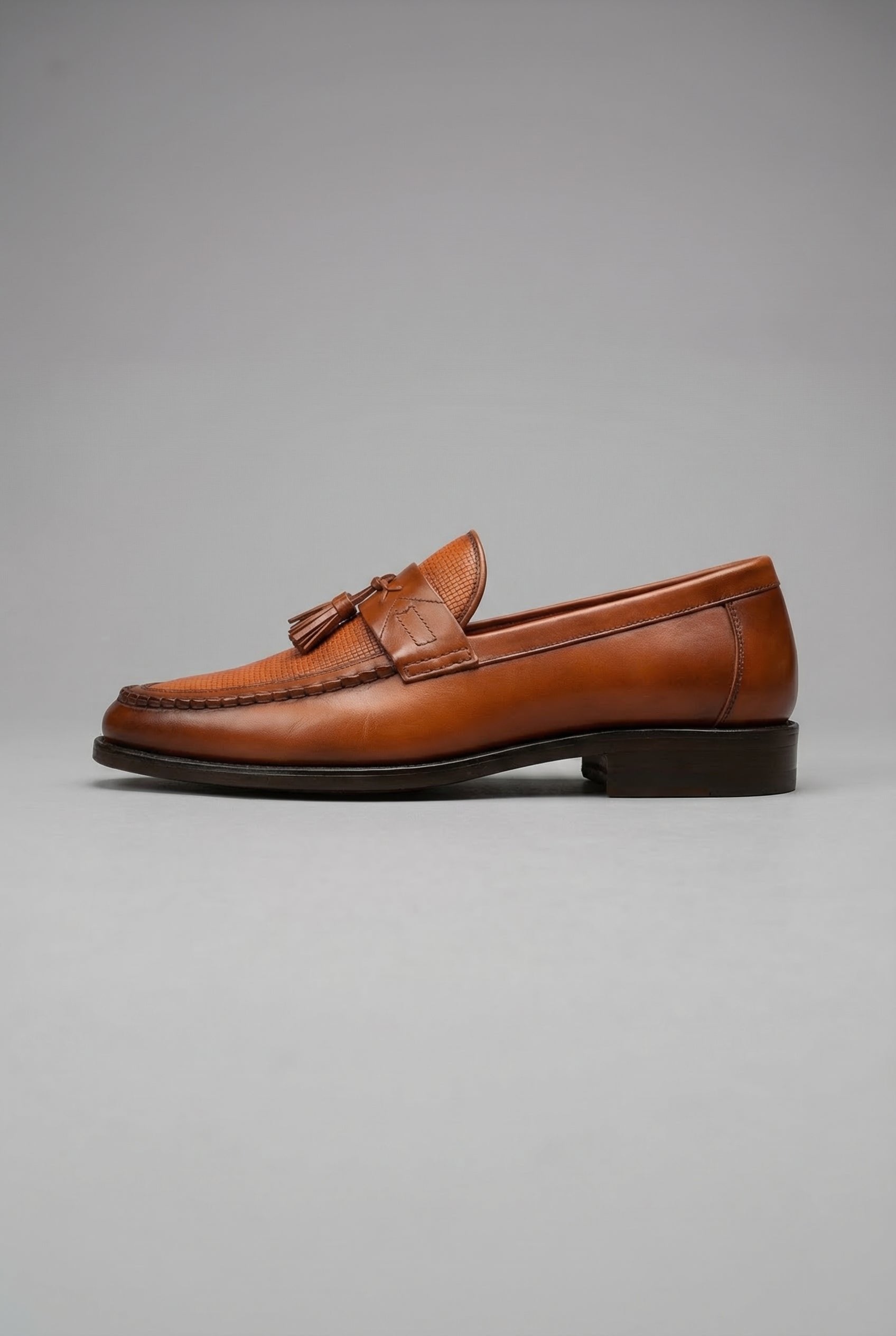 WISEMERE™ | Men's Woven Tassel Loafers